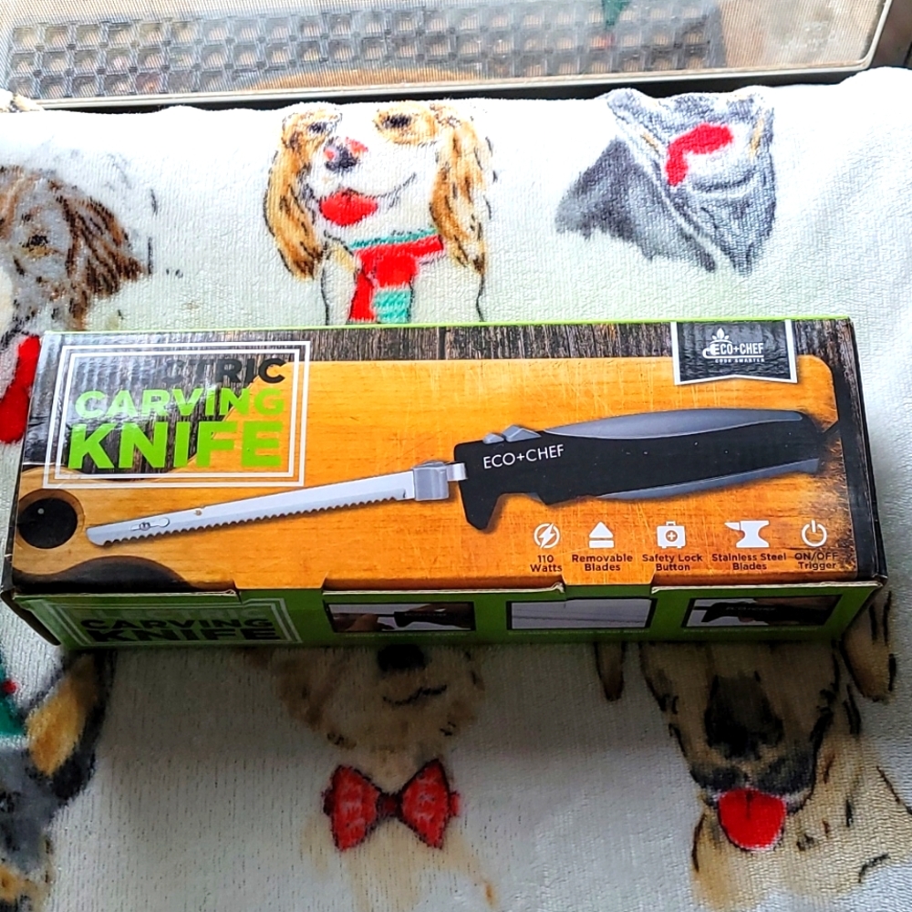 NIB Electric Carving Knife